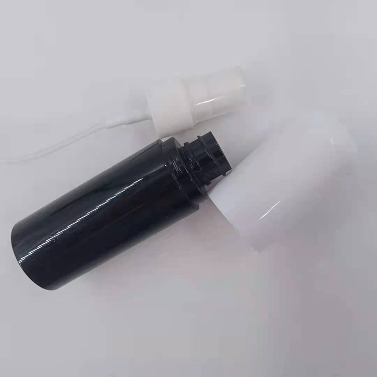 black PET spray pump bottle